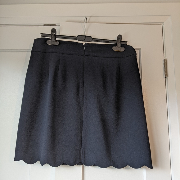 LOFT navy blue scalloped skirt - Picture 2 of 2